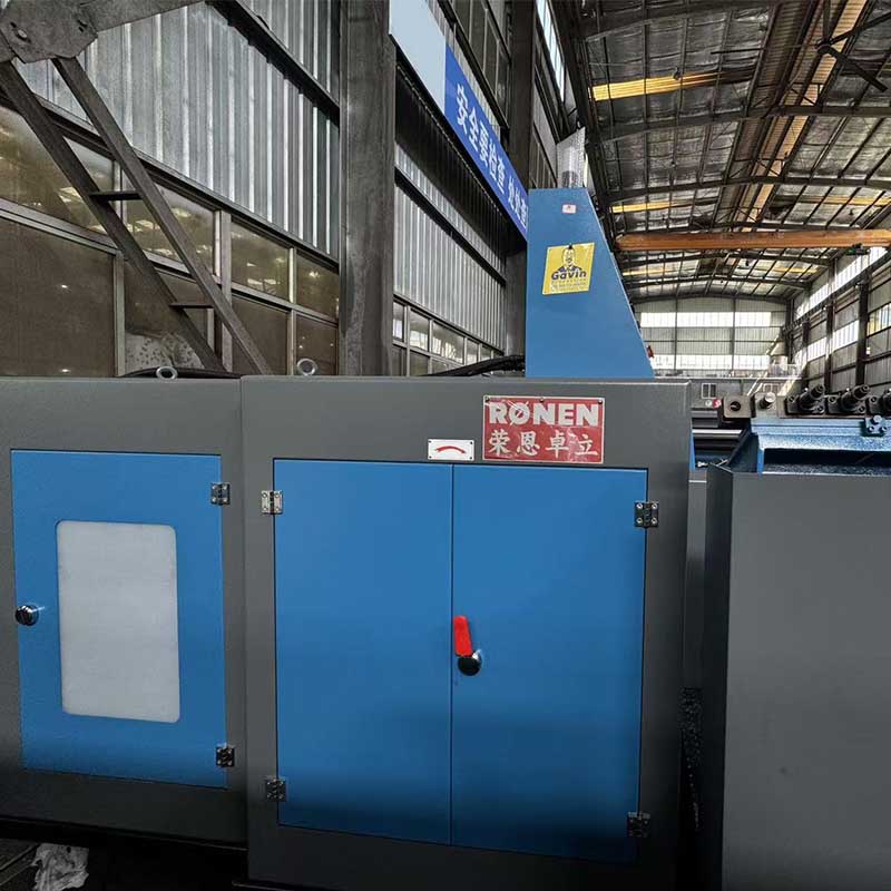 Monteringsmaskin för bulttillverkning